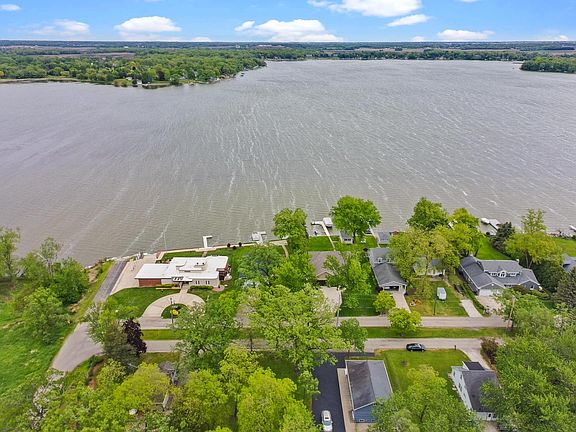 4th image of 2124 Lakeshore DRIVE