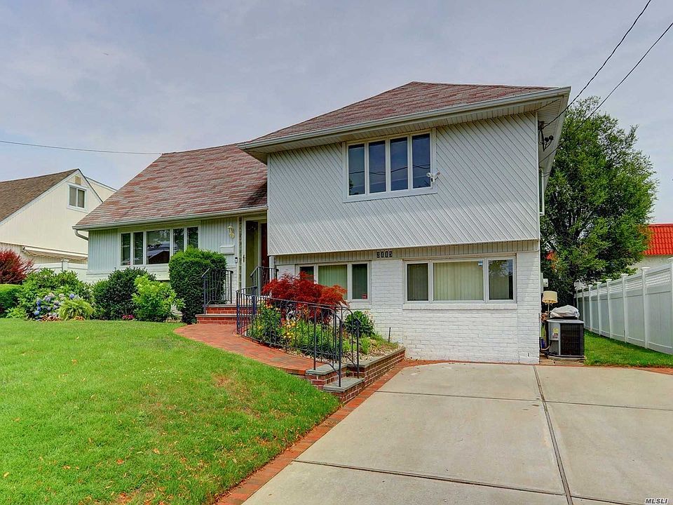 1st image of 3445 Lawrence Ave
