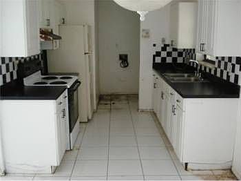 2nd image of 5709 Driftwood St