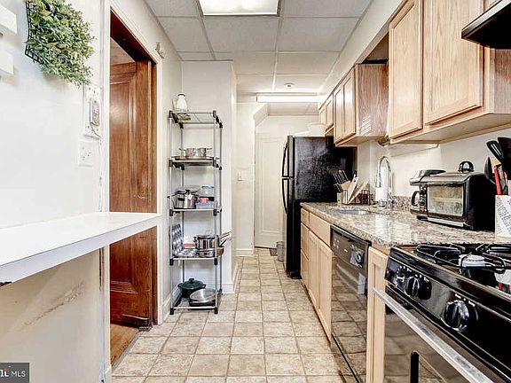 old kitchen layout