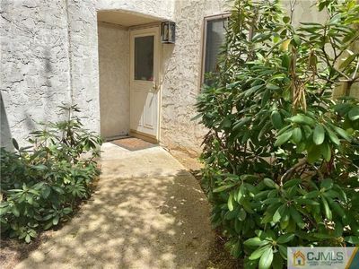 1 Carriage Pl, Edison, NJ, 08820