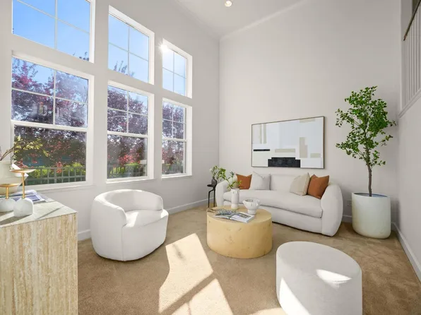 307 Seattle Ln, Redwood City, CA 94065