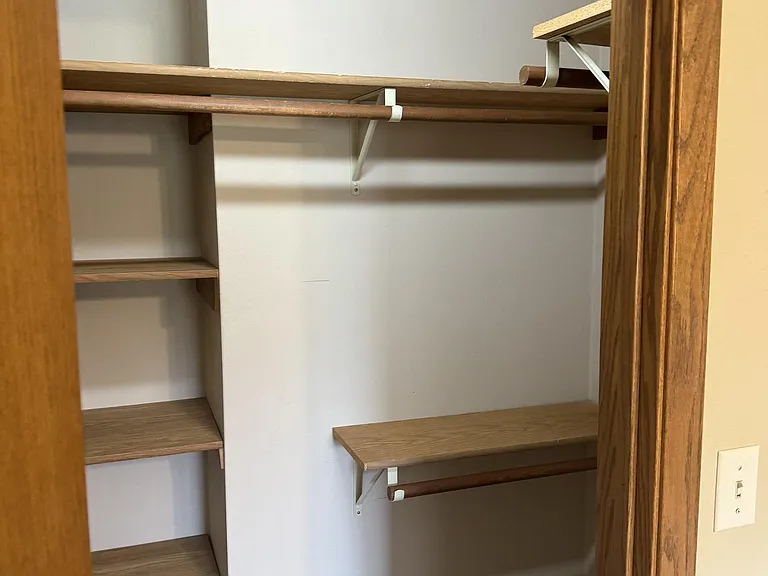 8 Continental Ct — Photo 5