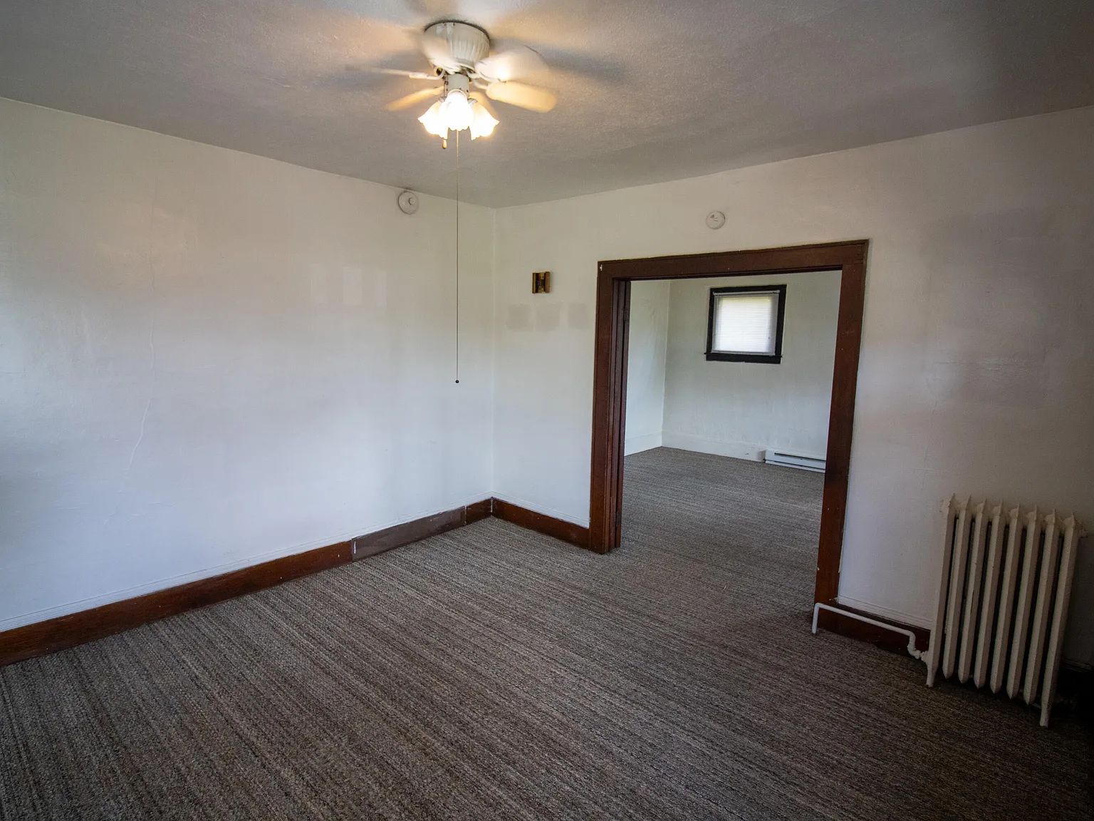 1 bed, 1.0 bath, 700 sqft, $940 — Photo 3