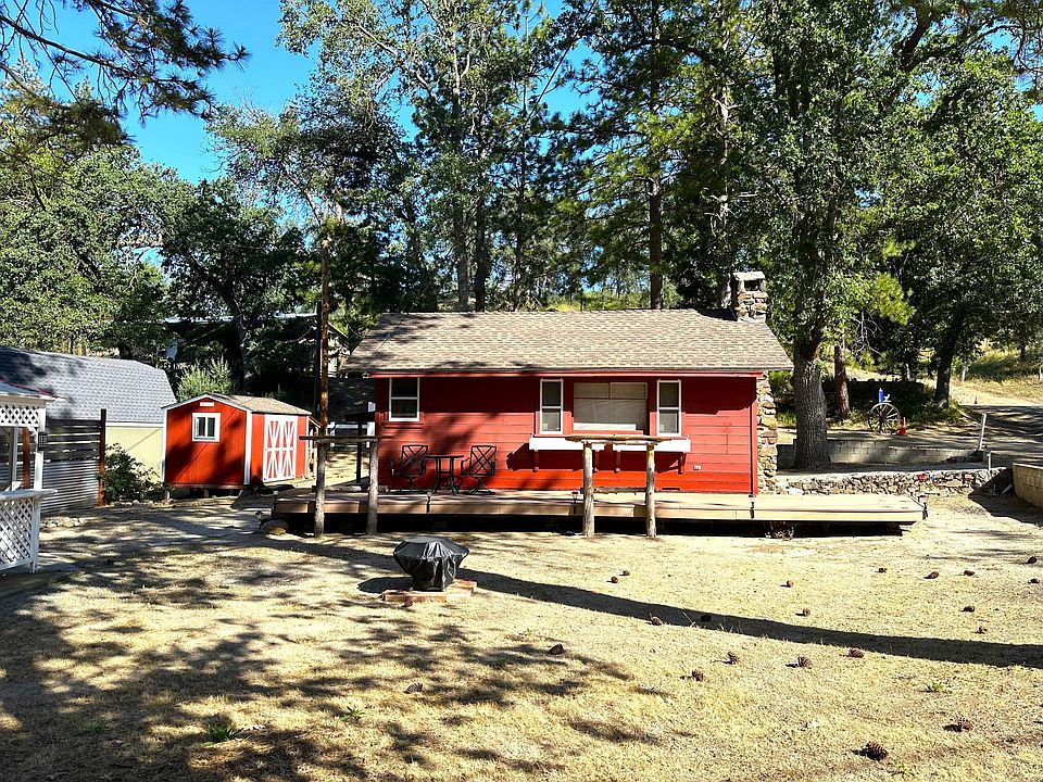 1st image of 43947 Pine Flat Drive
