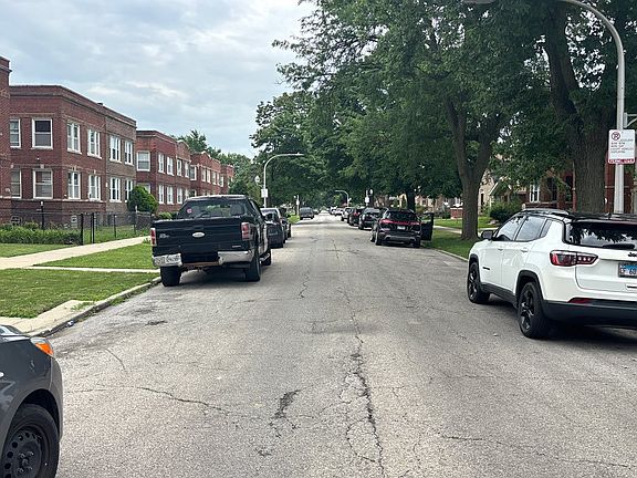 5th image of 9616 S Forest Ave
