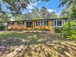 261 Mohawk Dr, Greenville, SC 29609