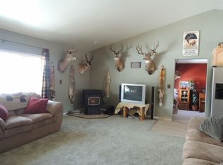 1950 High Chapparal Dr, Lincoln, MT 59639