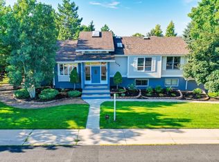 1198 Clubhouse Dr, Broomfield, CO 80020