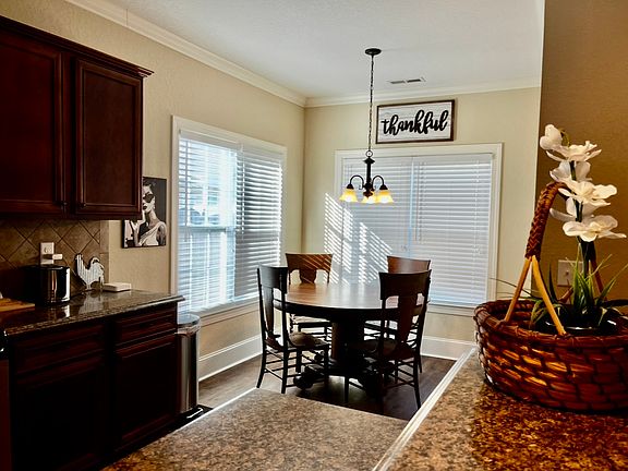 3rd image of 1924-1924 A A Leighton Dr #A