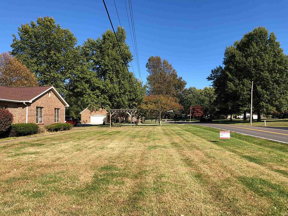2nd image of 651 W Meadow Ct