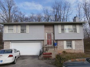 2190 N Hartstrait Rd, Bloomington, IN 47404