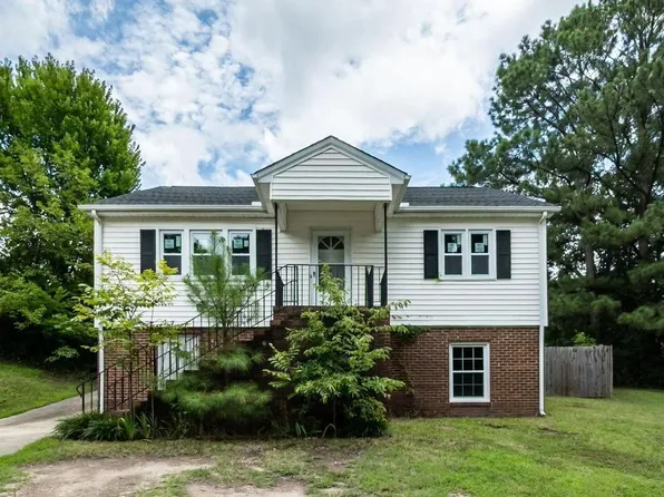 7 Ratcale Ln, Durham, NC 27705