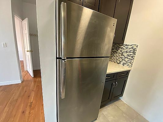 5th image of 1878 Lexington Ave APT 4B