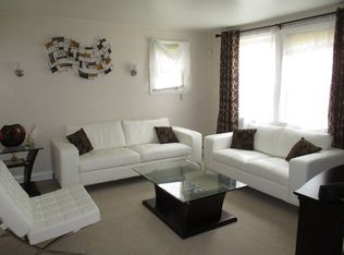 621 Stamford Rd, Baltimore, MD 21229