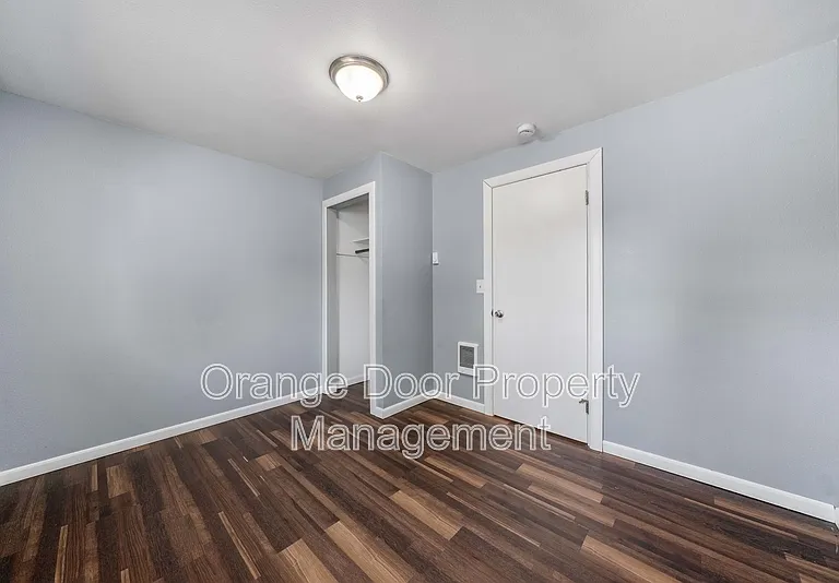 1613 Wheeler St S — Photo 22