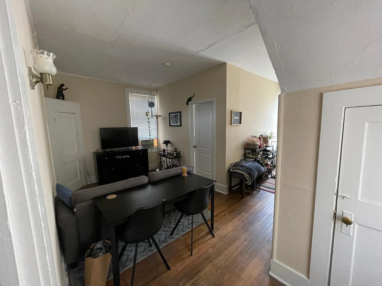 2 bed, $1,700 — Photo 4