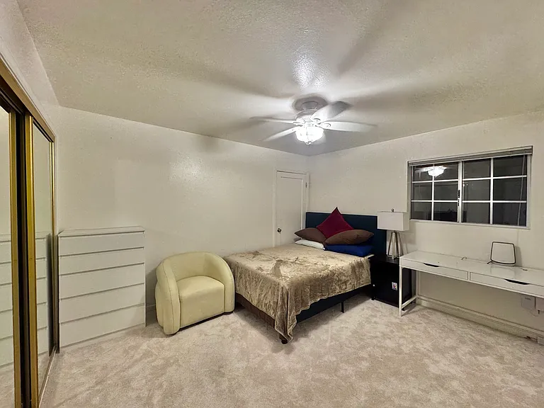 400 Hodges Ave — Photo 46