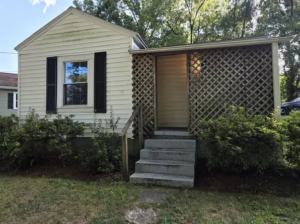 1747 Biltmore St, Burlington, NC 27215