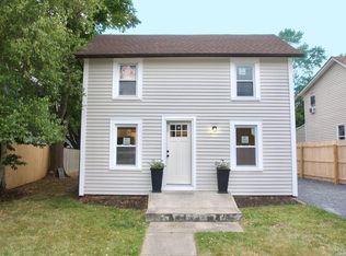 130 N Clinton Ave, Bay Shore, NY 11706