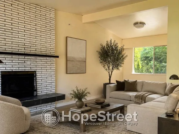 3432 Raleigh St, Pt Coquitlam, BC V3B 4P8