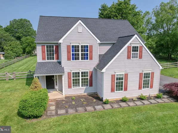 217 Owenwood Dr, Lincoln University, PA 19352