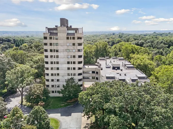 3920 Grand Ave #5TE, Des Moines, IA 50312