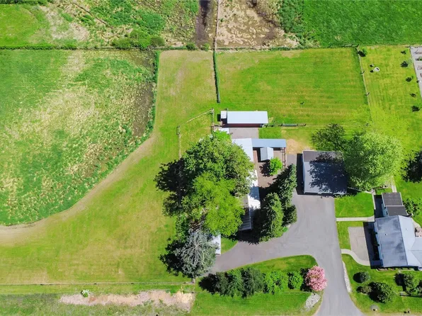 39614 264th Avenue SE, Enumclaw, WA 98022