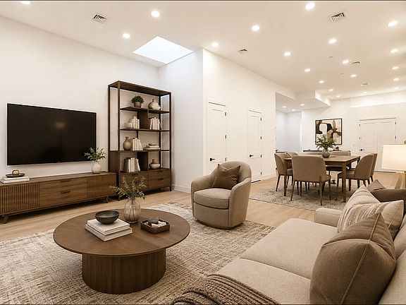 4th image of 215 S 4th St #1AL