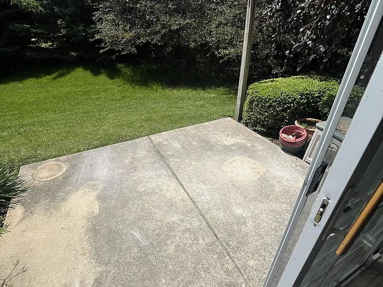 188 Brompton Ln #B — Photo 8