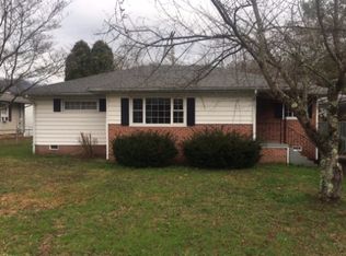 117 Rainbow Ln, Pikeville, KY 41501