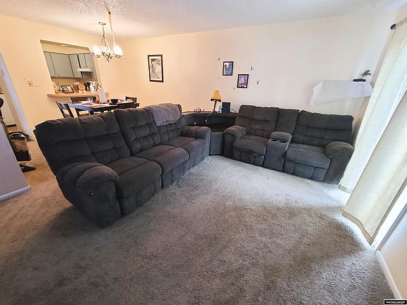 4th image of 1100 Leal St