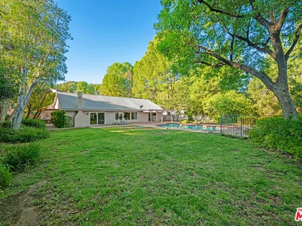 3914 Corbin Ave, Tarzana, CA 91356