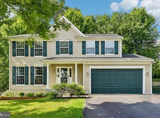 5911 N Dakota Dr, Hanover, MD 21076