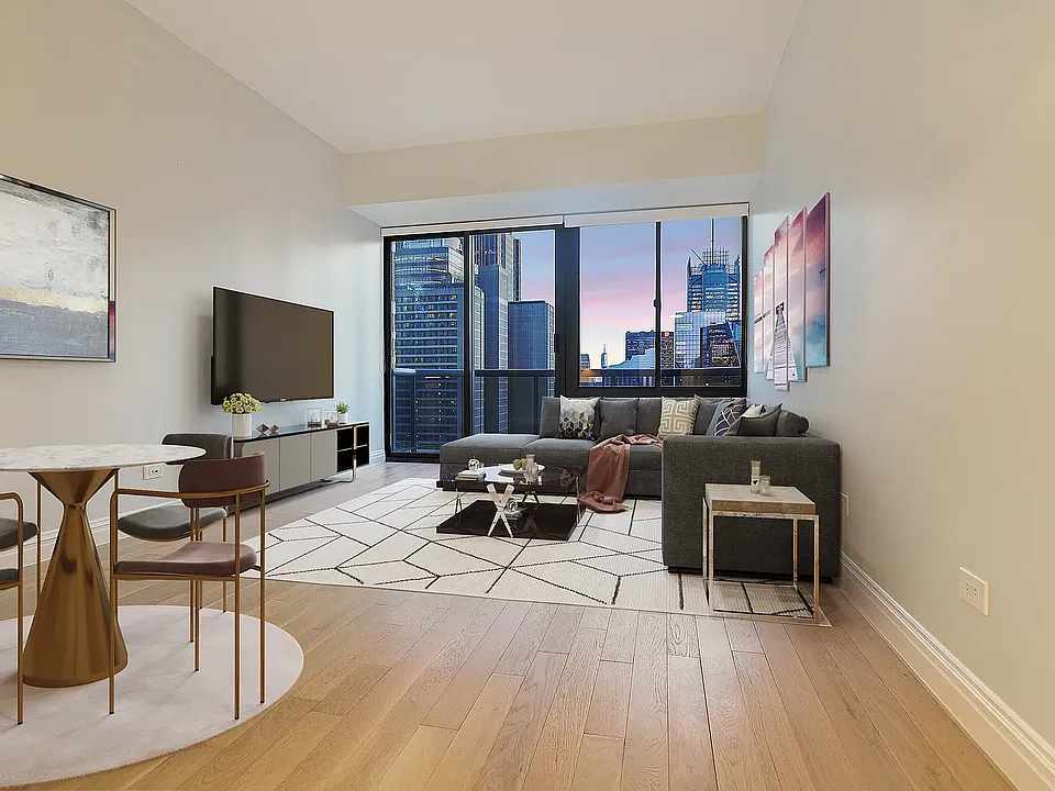 235 W 48th St #37E