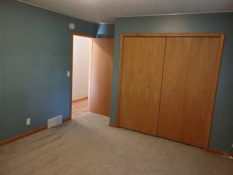 16137 Robbins Rd — Photo 22