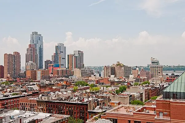 Rented by Kian Realty | media 38