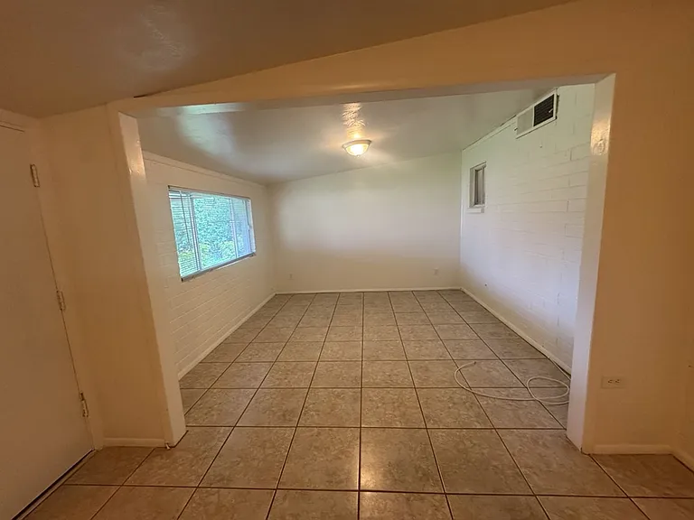 801 Norman Ave — Photo 6