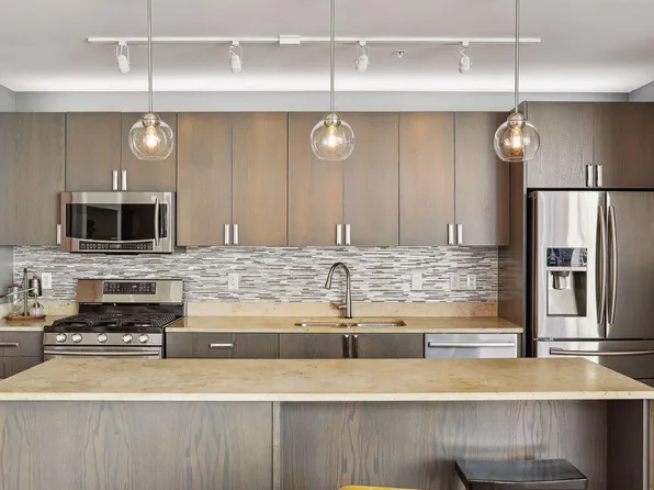 901 S 2nd St Unit 608, Minneapolis, MN 55415