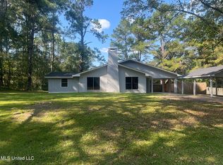 15146 Monticello Rd, Hazlehurst, MS 39083