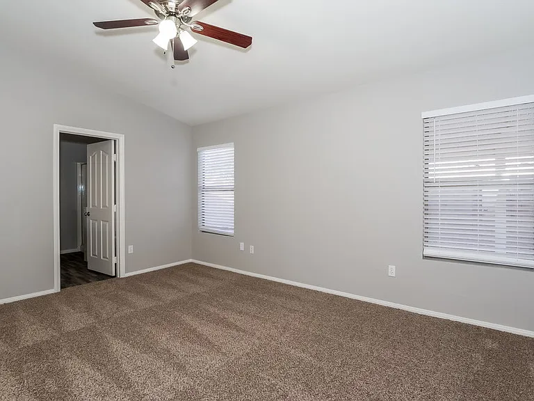 4626 Possum Berry Ln — Photo 4