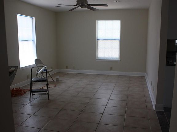 4th image of 316 Homeland Ave