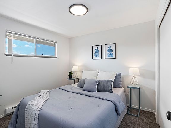 3rd image of 3801 Bridgeport Way W APT 6