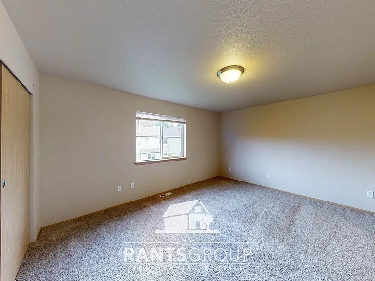 6428 Candace Ct SE — Photo 14