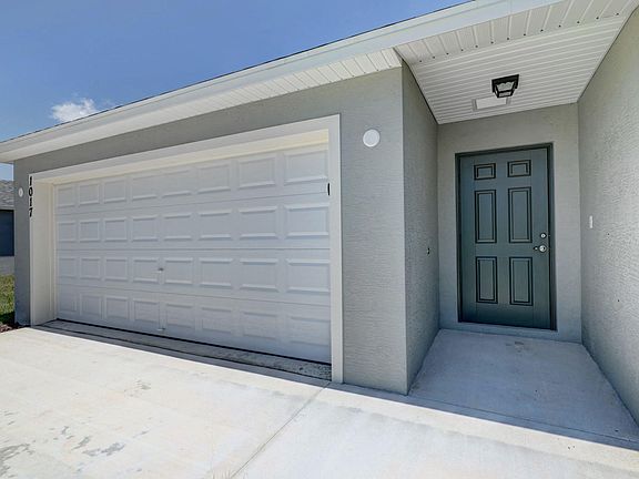 3rd image of 1017 SE Odonnell Ln