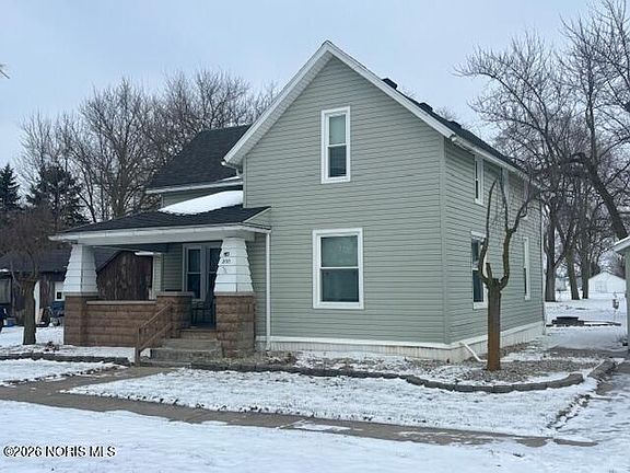 2nd image of 200 N 6th St