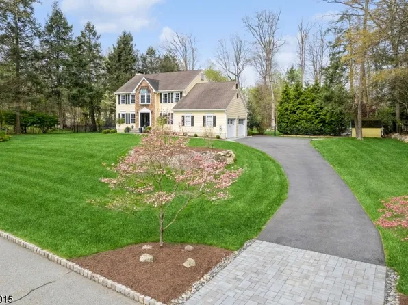 3 Pocahontas Place, Mount Olive Twp., NJ 07840
