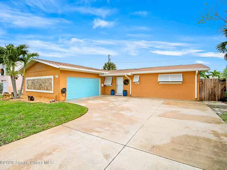 215 Jason Ct — Photo 26