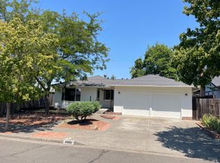 5033 Canyon Dr, Santa Rosa, CA 95409