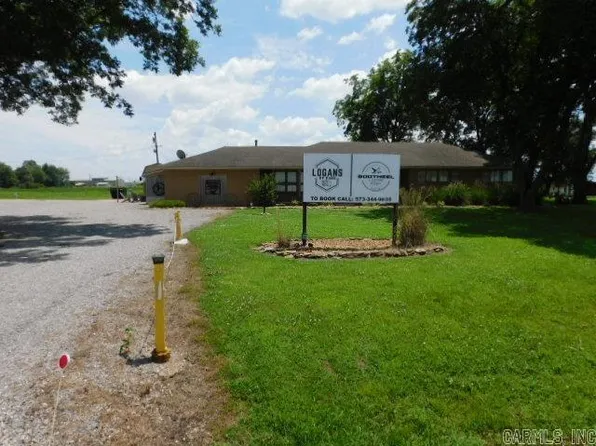 2072 State Highway F, Steele, MO 63877